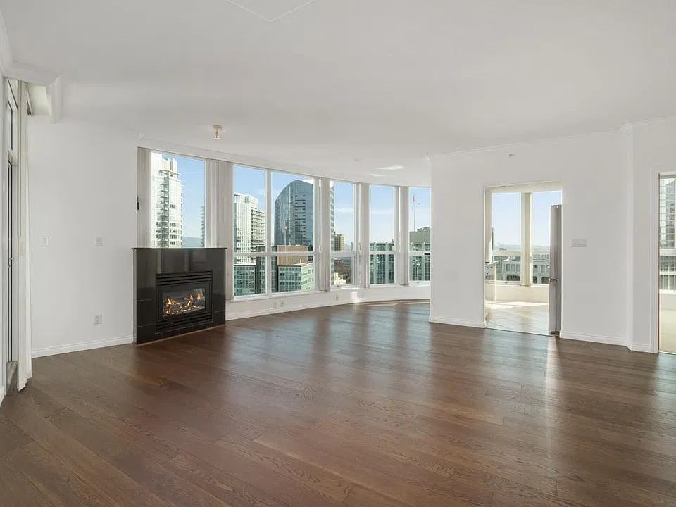 1111 Pender St #3501