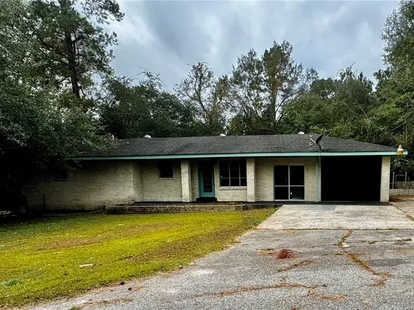 3016 Jackson Landing Rd, Picayune, MS 39466