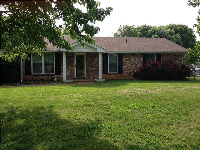 1st image of 305 Valley View Dr
