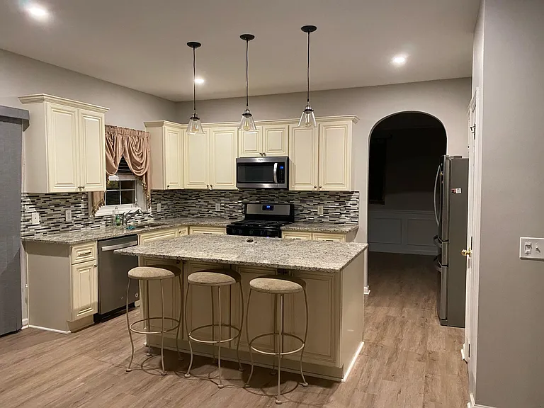2689 McGuire Dr NW — Photo 8