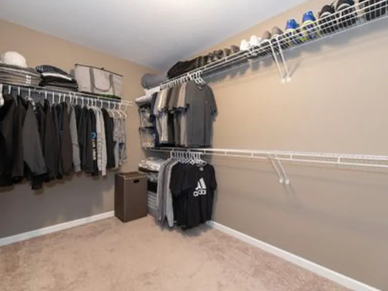 1205 Gardner Pond Ln — Photo 41