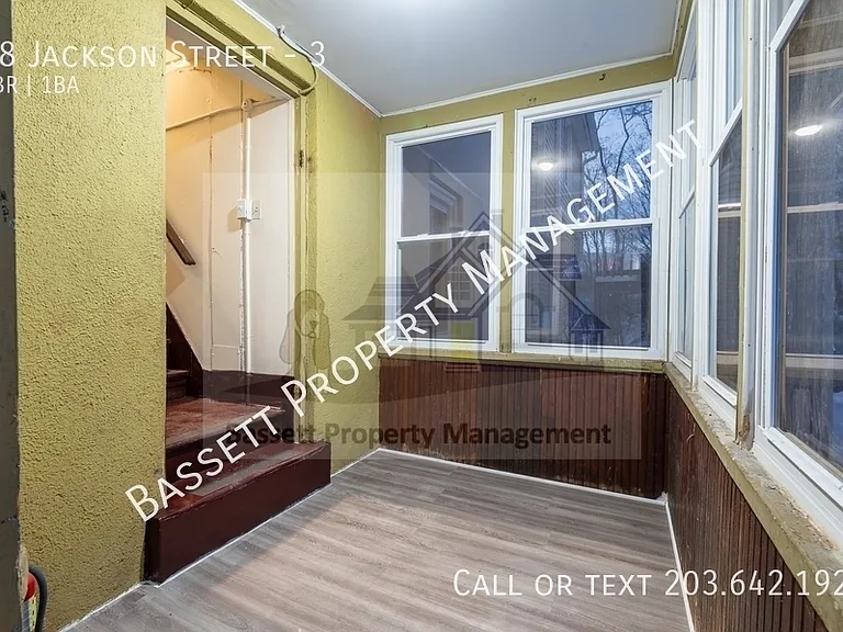 48 Jackson St #3 — Photo 17