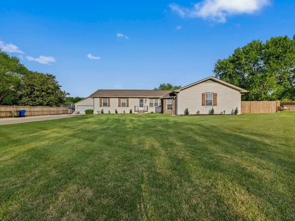 304 Skyline Dr, White House, TN 37188
