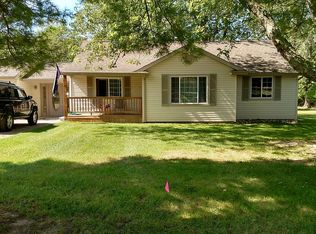 6421 Oxbow Ln, Flint, MI 48506