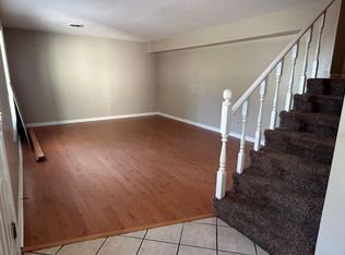 917 Davis Blvd #8, Sikeston, MO 63801