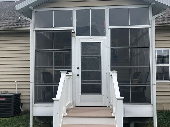 5th image of 33568 Westgate Cir Unit 2