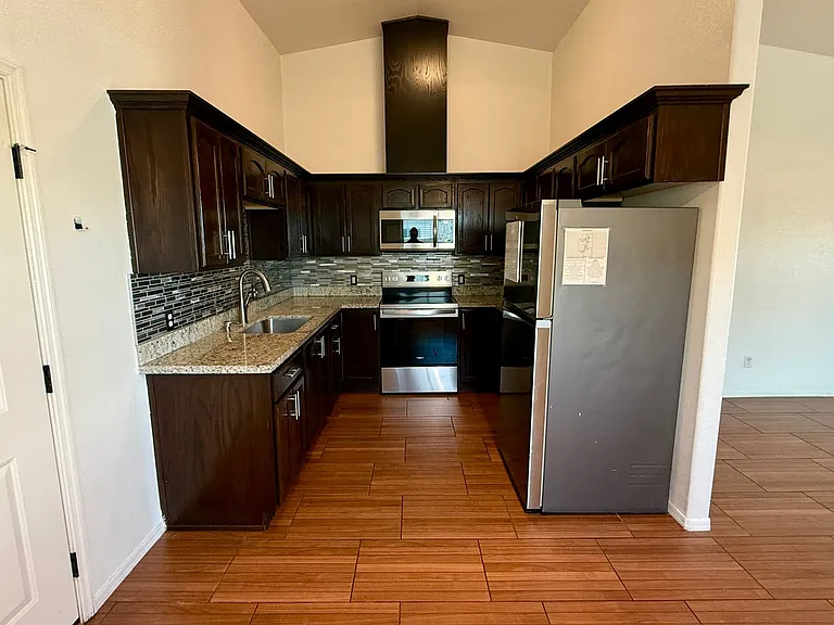 173 N Cecilia Torres Ct — Photo 7
