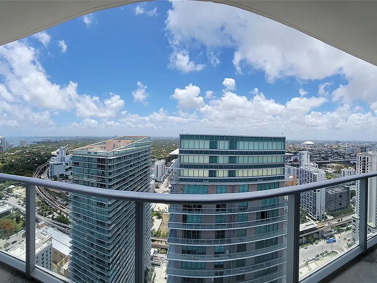 1100 S Miami Ave #4105 — Photo 27