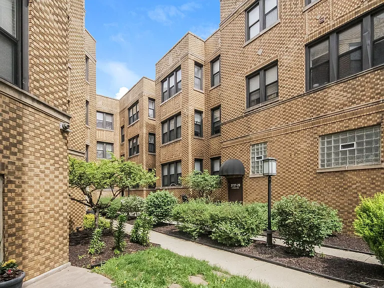 37 SQUARE APARTMENTS — Photo 34