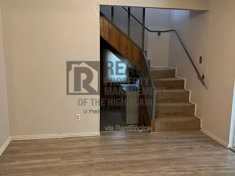 4301 Parker St — Photo 7