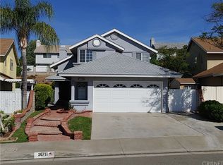 28711 Raintree Ln, Santa Clarita, CA 91390