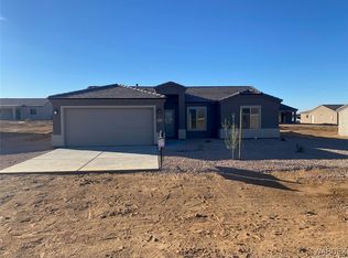 7440 E Curvo Dr, Kingman, AZ 86401