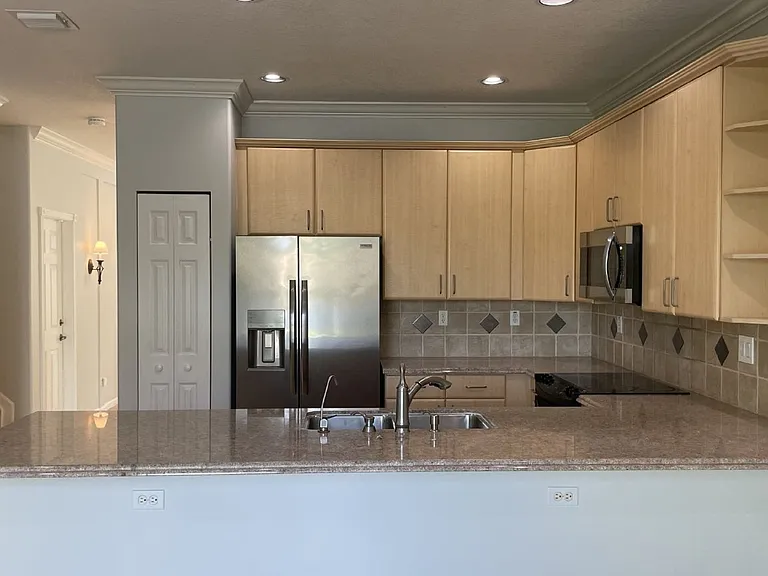 4857 Victoria Cir — Photo 24