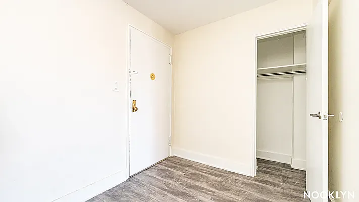 Building Photo - 132-25 Maple Ave #311A