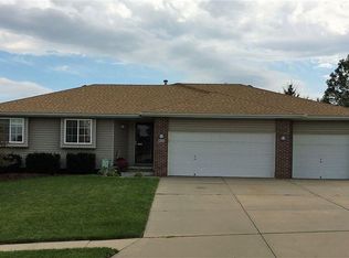 811 Calais St, Bellevue, NE 68123