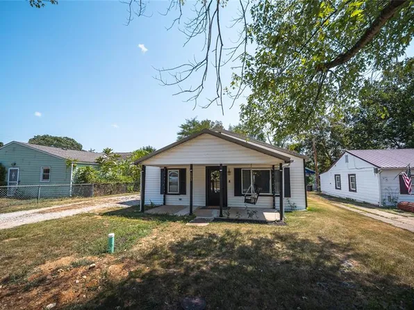 103 S Newport Ln, Waynesville, MO 65583