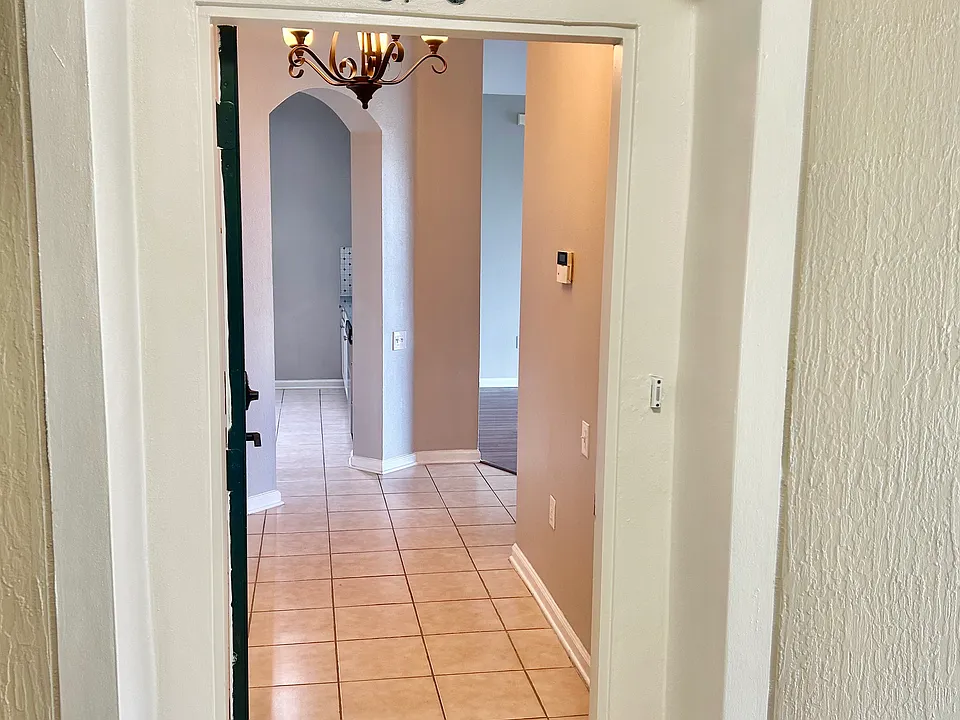 7990 Baymeadows Rd E #628