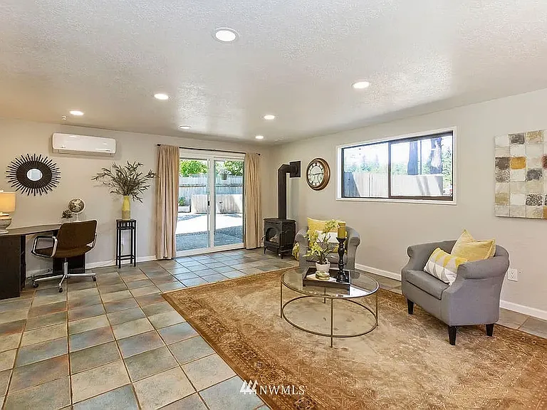 Living Room (Photo from Previous Listing)