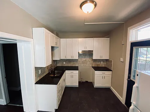 348 S Market St #1 Photo 1