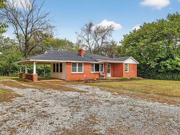 4th image of 1405 Hartsville Pike