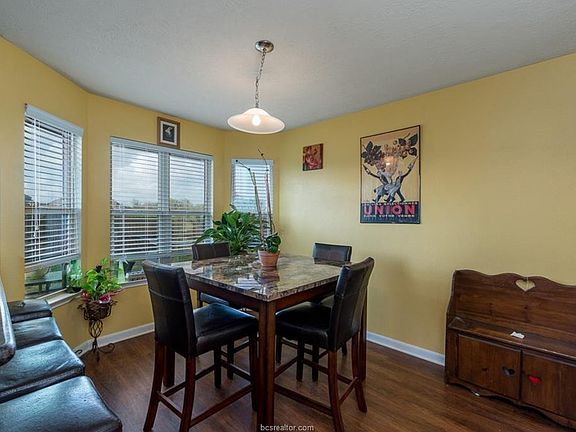 5th image of 204 Boulder Dr