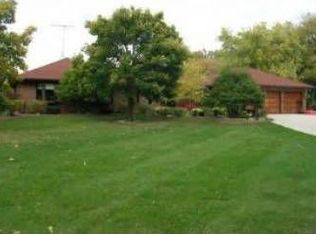 14N362 McCornack Rd, Elgin, IL 60124