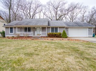 1029 Willshire Dr, Muskegon, MI 49445