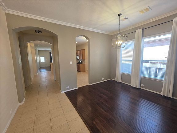 3rd image of 2954 Smokey Forest Ln