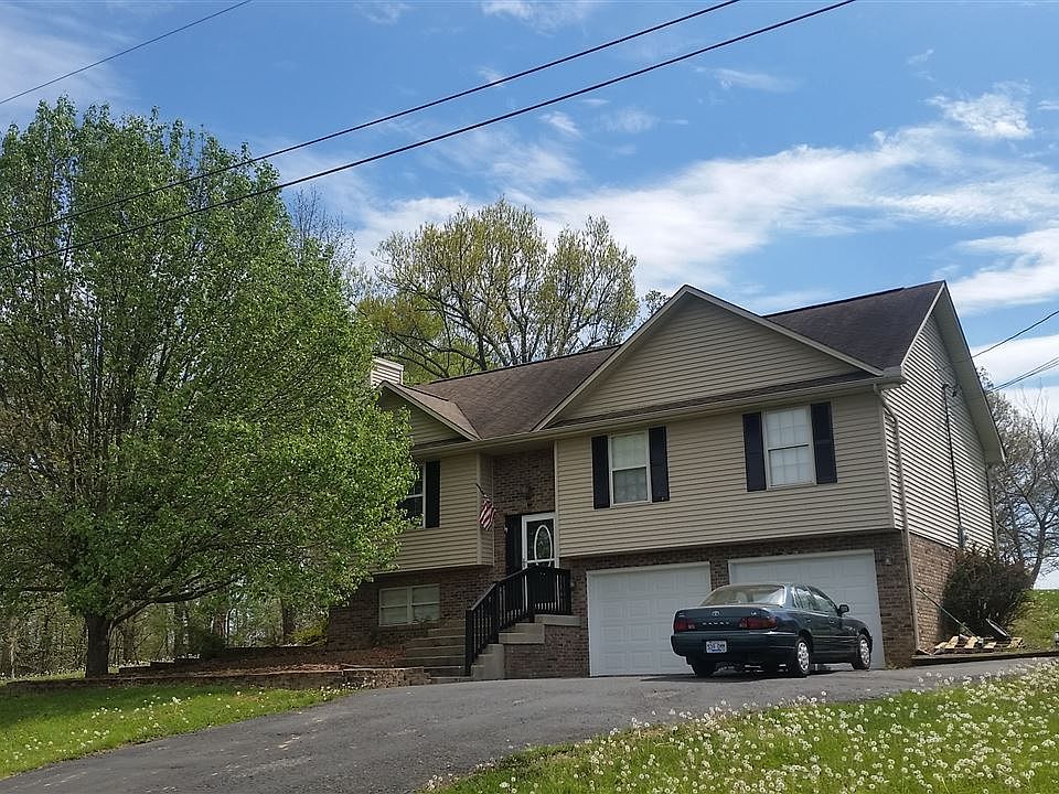 1st image of 65 Rolling Oaks Dr