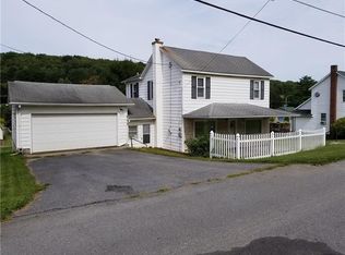 27 Upper Clinton St, Rossiter, PA 15772
