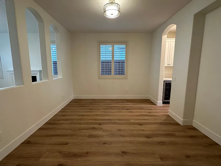 1523 Clifftop Ave — Photo 14