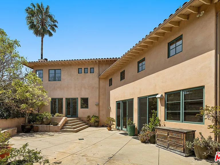 16820 W Sunset Blvd — Photo 31