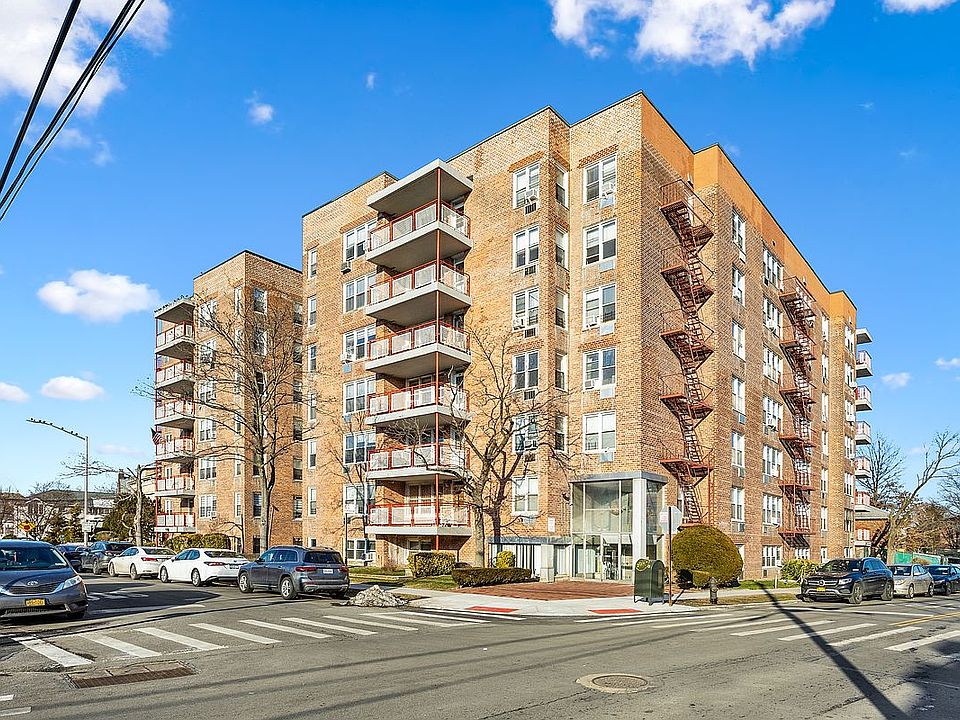 1st image of 34-25 150th Pl APT 6E