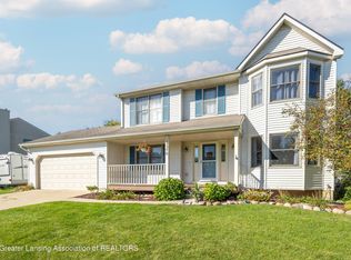 12370 Oakland Hills Dr, Dewitt, MI