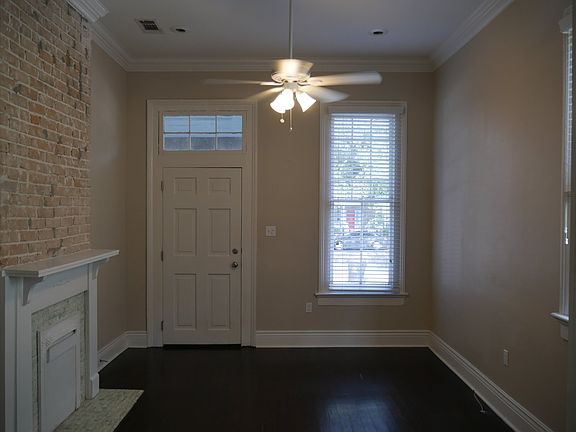 4th image of 3216-18 Bienville St #3216