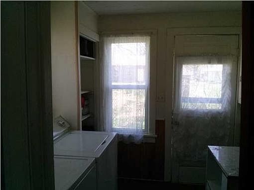 2nd image of 221 South Pne