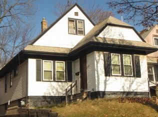 5620 W Roder Ct, Milwaukee, WI 53208