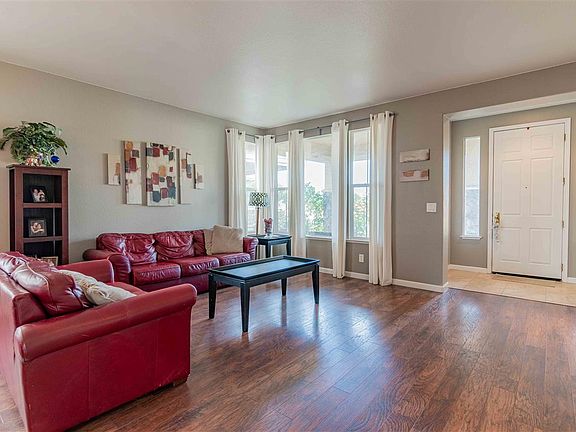 3rd image of 5016 Almanor Dr