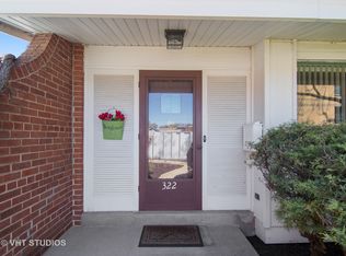 322 Linden Ave, Wilmette, IL