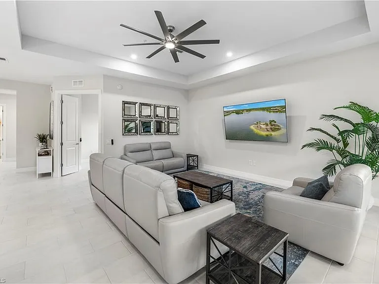 178 Indies Dr E #201 — Photo 14