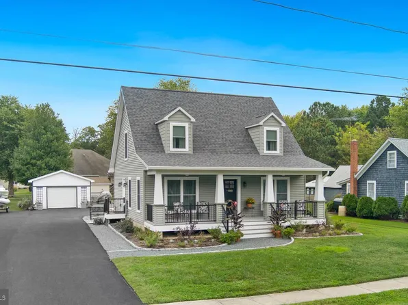 5791 S Hawthorne Ave, Rock Hall, MD 21661