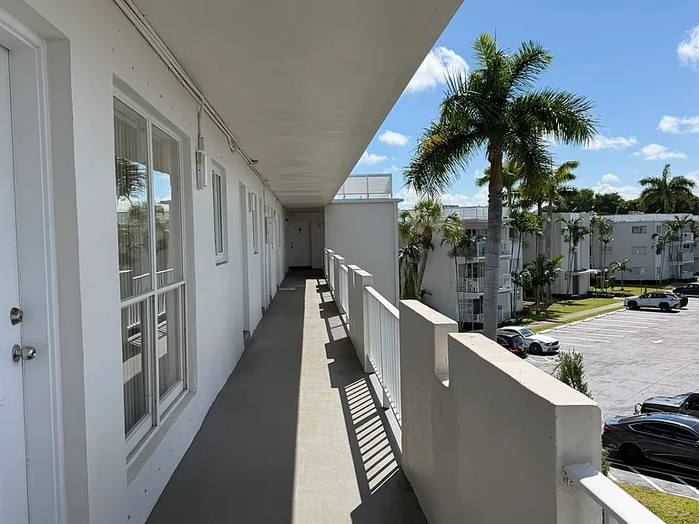 7737 SW 88th St — Photo 14