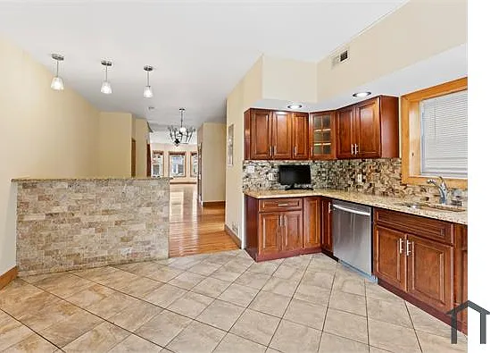 6231 W Jefferson St #2 — Photo 10