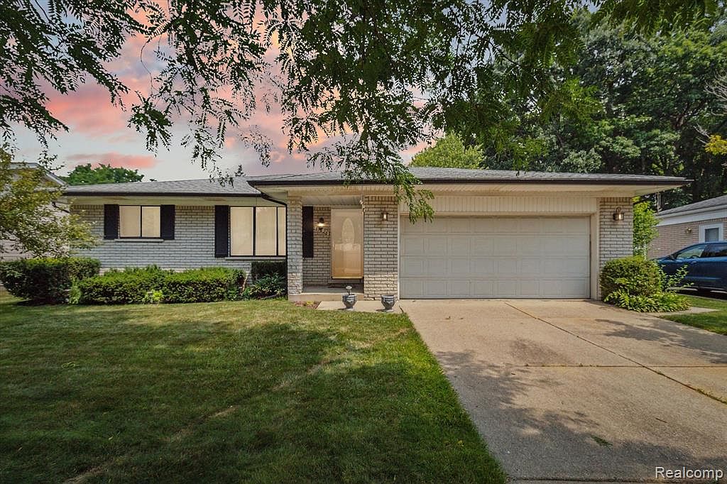 39626 Kirkland Dr, Canton, MI 48188 Zillow