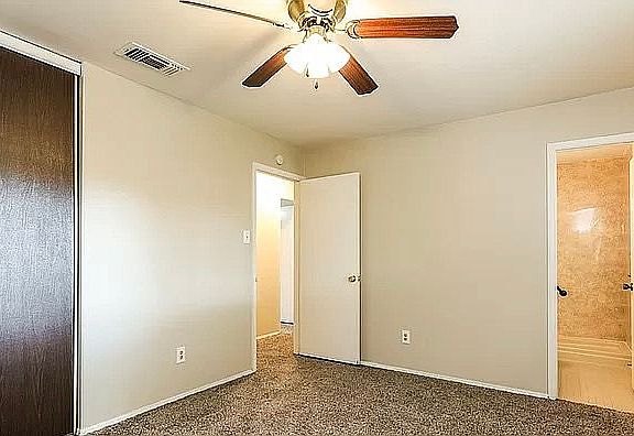 3rd image of 5931 Cliff Trail Dr