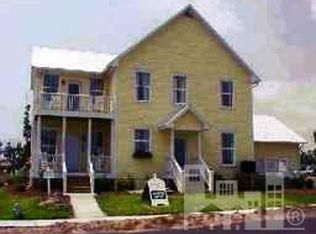 207 Silver Sloop Dr, Carolina Beach, NC 28428