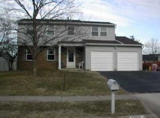 1090 Hilton Dr, Reynoldsburg, OH 43068