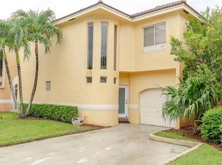 11275 SW Lakeview Dr #33-I, Coral Springs, FL 33071