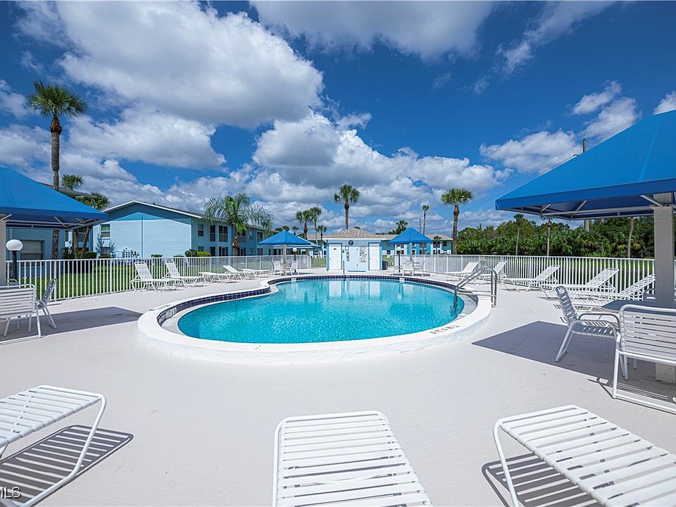 1st image of 1100 Pondella Rd APT 206