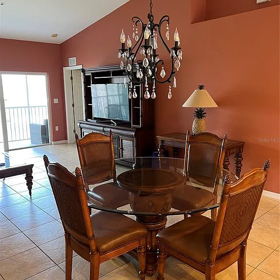 7060 Strand Cir #7060 — Photo 9